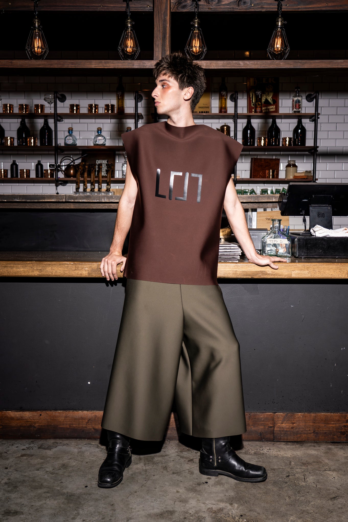 Geo Sleeveless T - Long